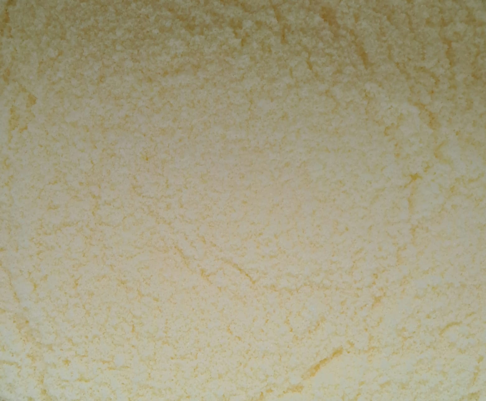 Dekorativna mirisna pijesak svijeća prigodna za poklon ili dekoraciju interijera