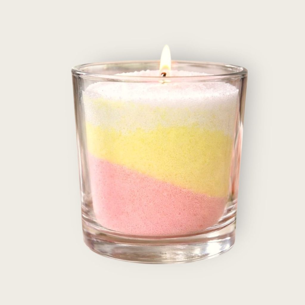 Dekorativna mirisna pijesak svijeća prigodna za poklon ili dekoraciju interijera